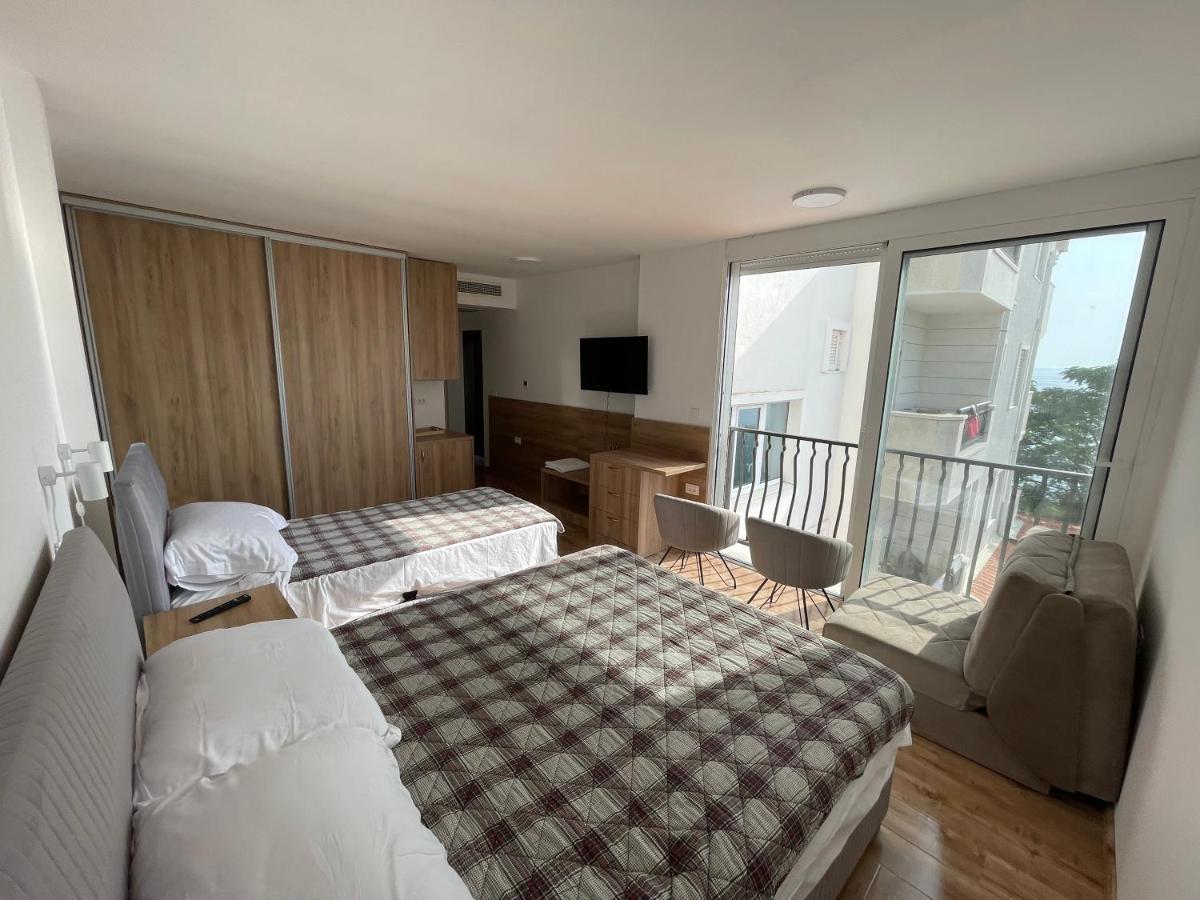 Hotel R Utjeha Eksteriør bilde